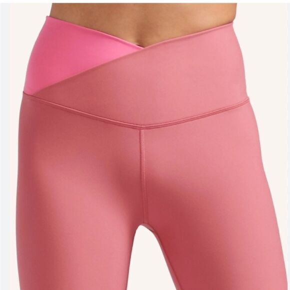 Peloton Cadent High-Rise Cross Front Leggings Pink Size Medium - Picture 2 of 8